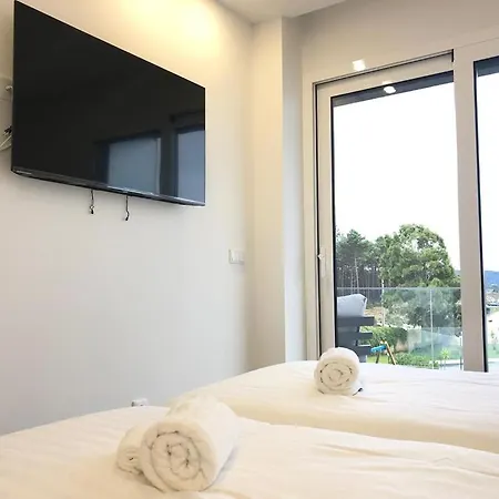 Ocean Views - New Private With Pool & Sea Views Апартаменты *