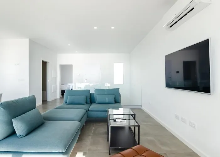 דירה Ocean Views - New Private With Pool & Sea Views