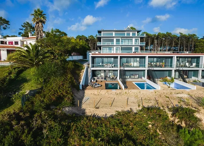 Ocean Views - New Private With Pool & Sea Views شقة *