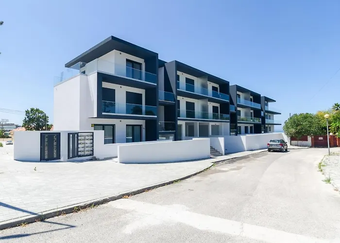 Ocean Views - New Private With Pool & Sea Views