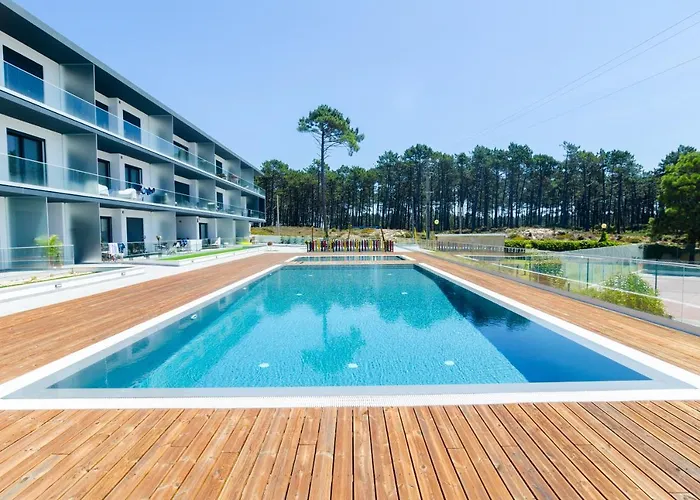 Ocean Views - New Private With Pool & Sea Views דירה