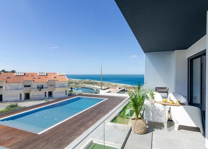 Ocean Views - New Private With Pool & Sea Views * Назаре